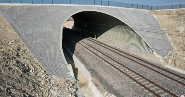 Buried steel bridge high speed railroad