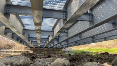  hot-dip galvanized steel bridge